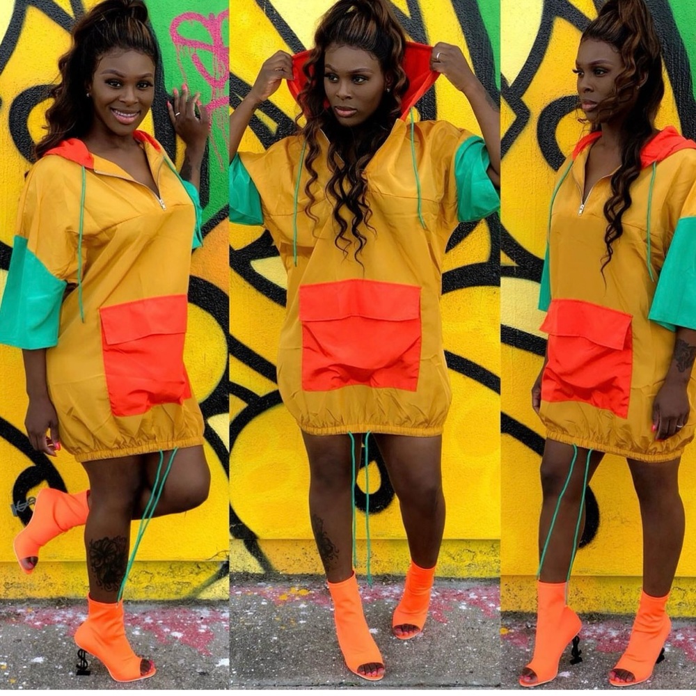 Colorblock Dress - Picture 4 of 4